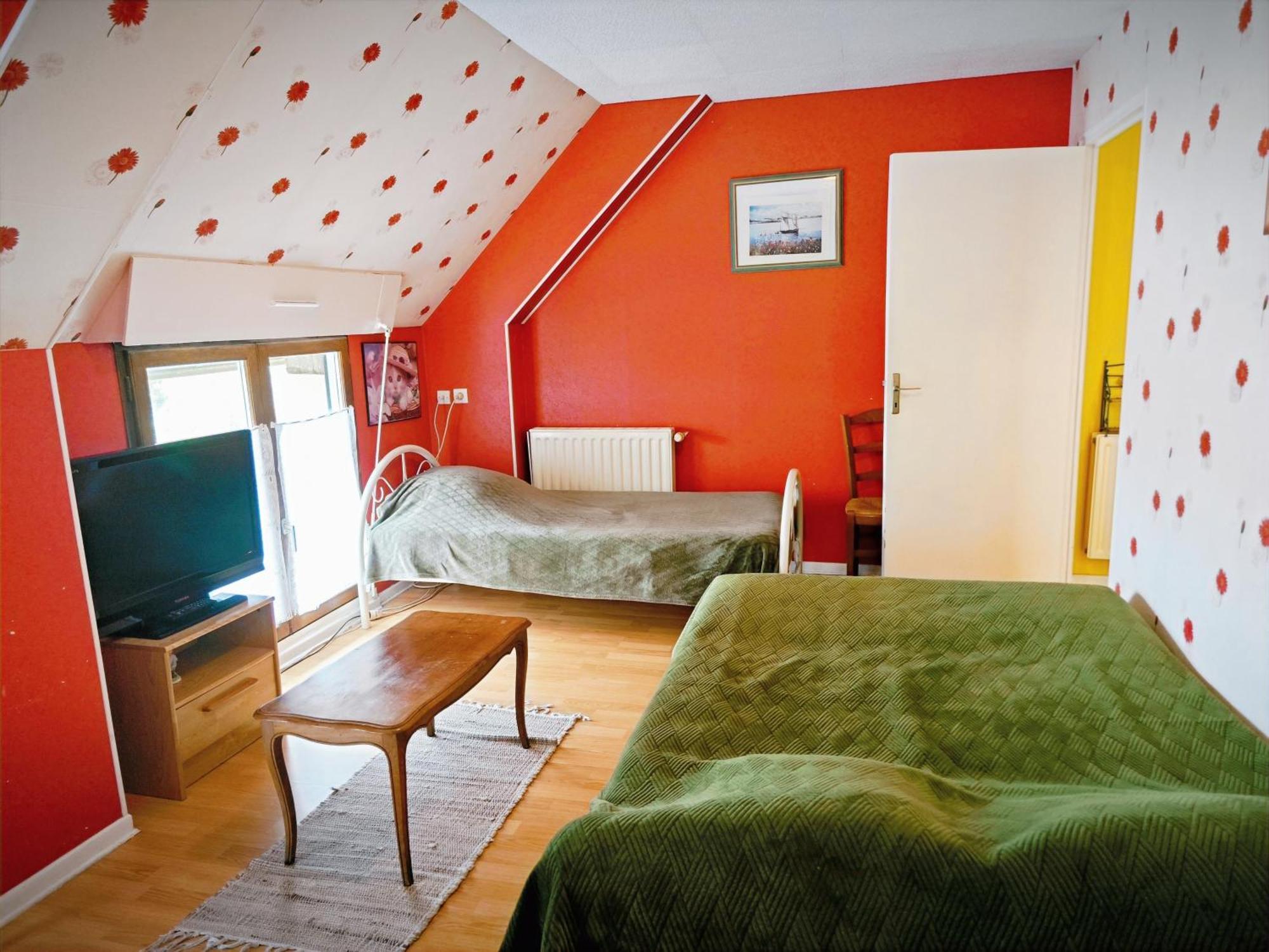 Les Salles Guest house Beauvoir (Manche)